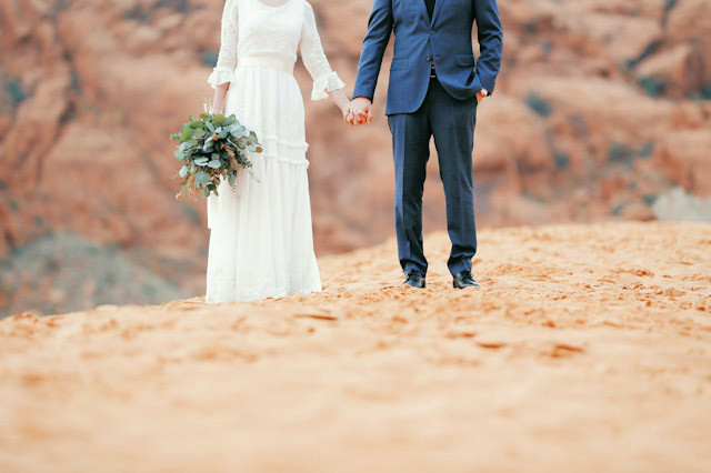 moss-redrock-desert-bridal-amazing-0796