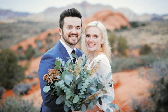 moss-redrock-desert-bridal-amazing-0817