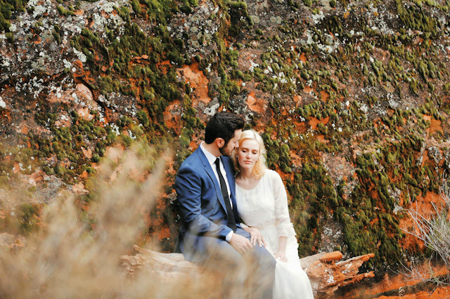 moss-redrock-desert-bridal-amazing-0822