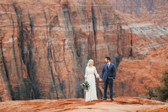 moss-redrock-desert-bridal-amazing-0827
