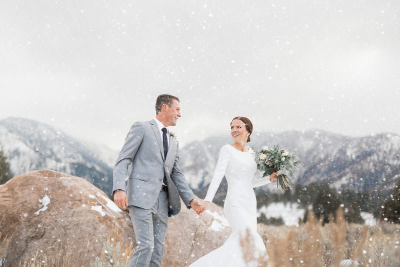 snow-fall-mountain-wedding-1246