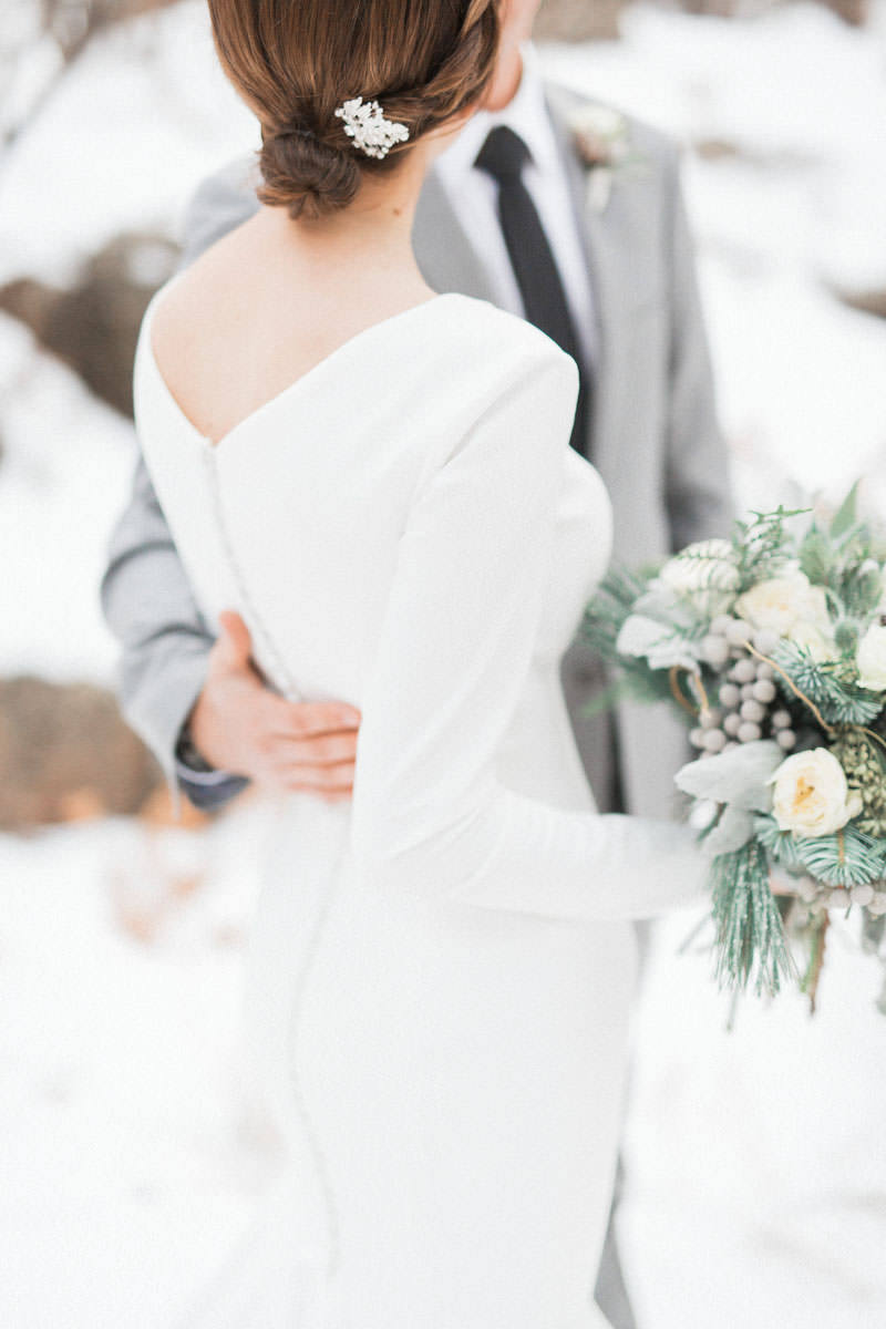 snow-fall-mountain-wedding-1250