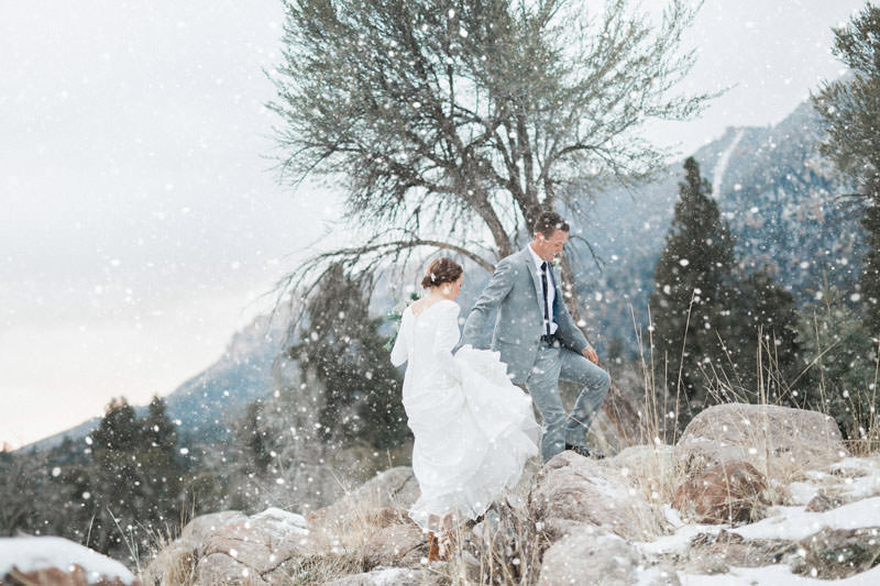 snow-fall-mountain-wedding-1259