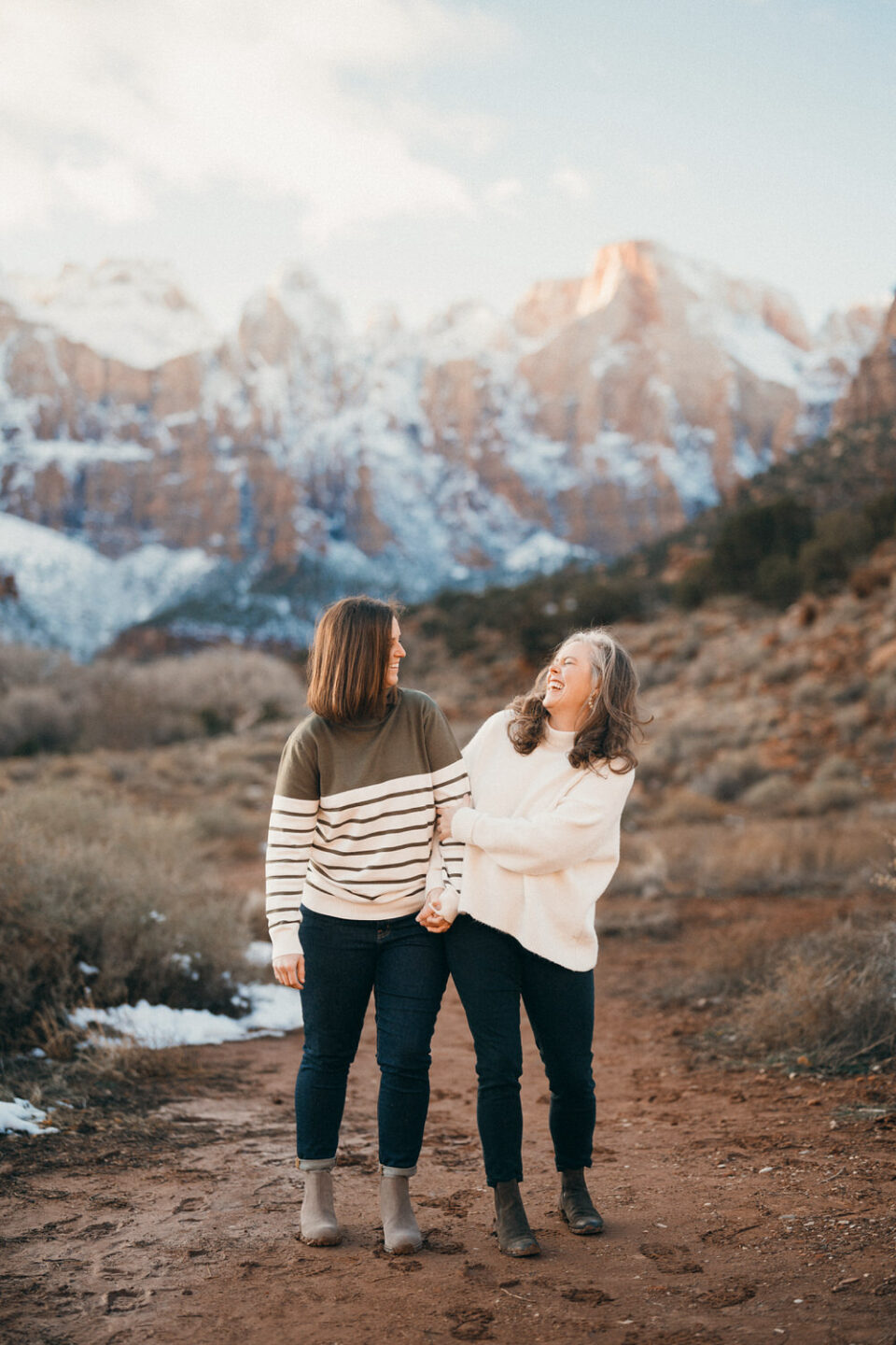 lesbian engagement photos in Zion National Park